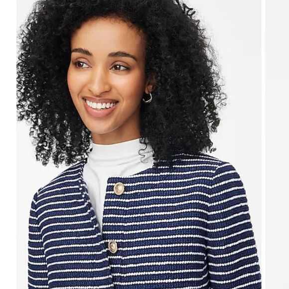 J. Crew Factory CG379 Navy and white Tweed lady jacket with gold buttons size 4P - Picture 2 of 9